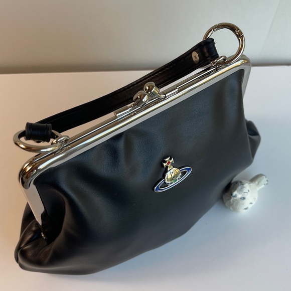 Vivienne Westwood Granny Frame Vegan Leather Handbag - Picture 9 of 17